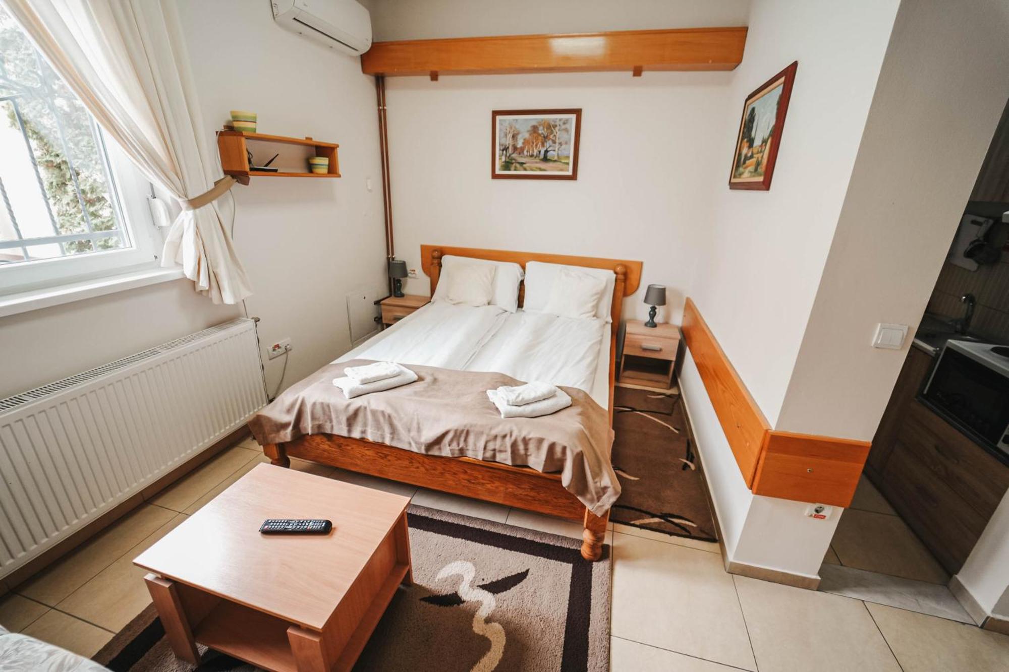 B&B Passage Сремська Митровиця Екстер'єр фото