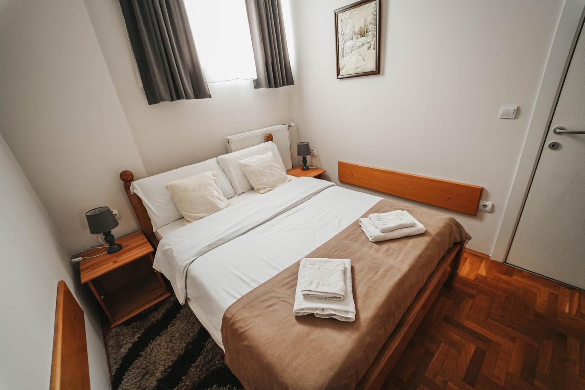 B&B Passage Сремська Митровиця Екстер'єр фото
