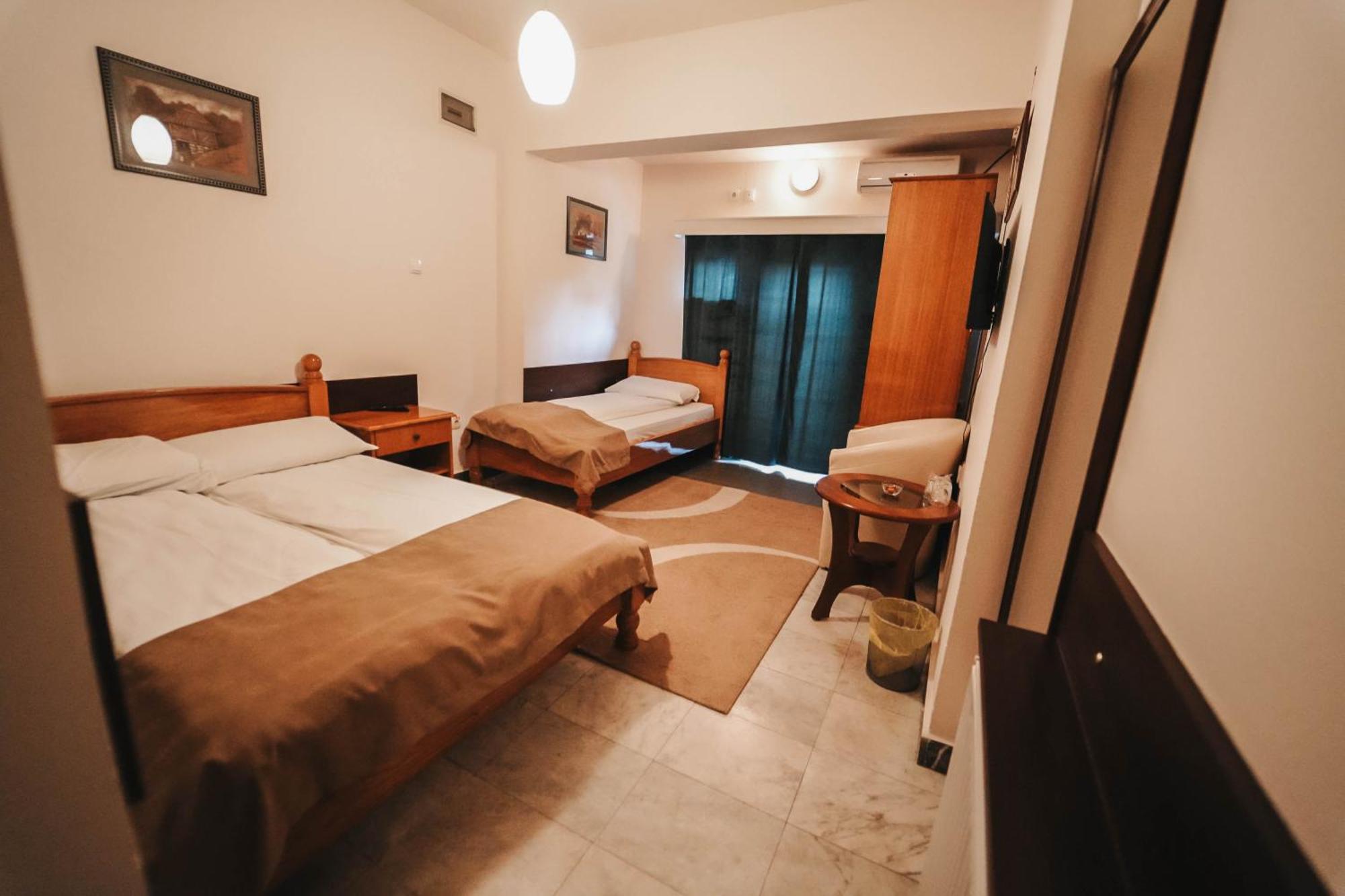 B&B Passage Сремська Митровиця Екстер'єр фото