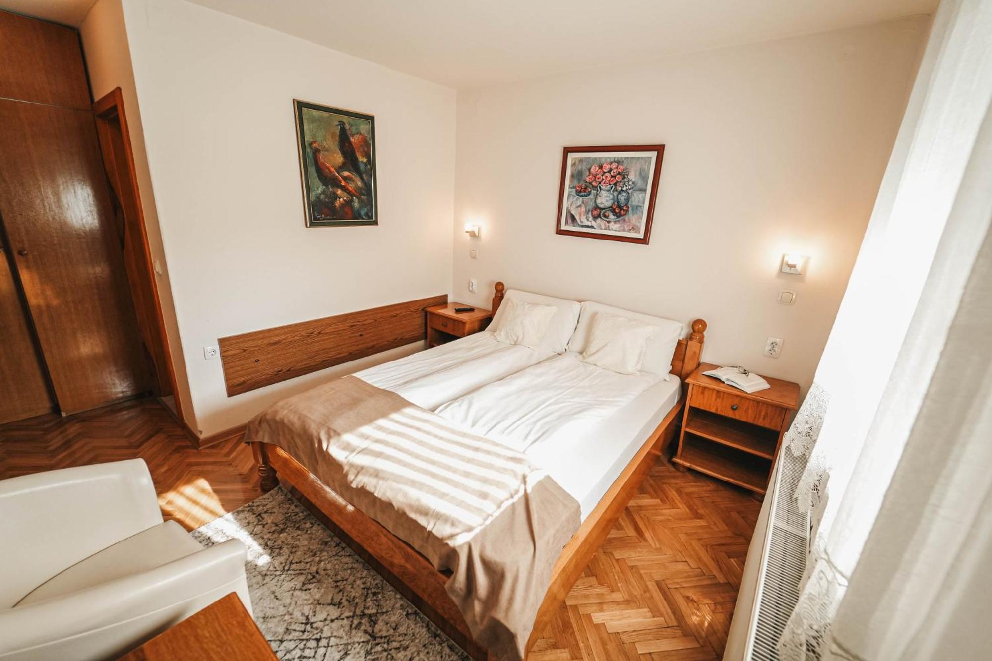 B&B Passage Сремська Митровиця Екстер'єр фото