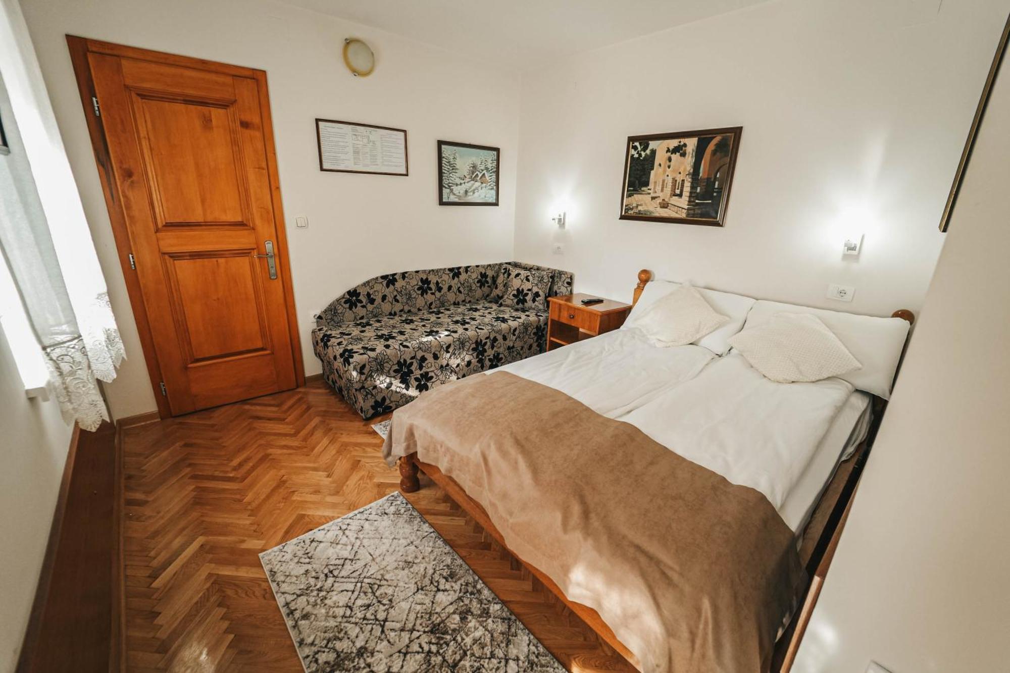 B&B Passage Сремська Митровиця Екстер'єр фото
