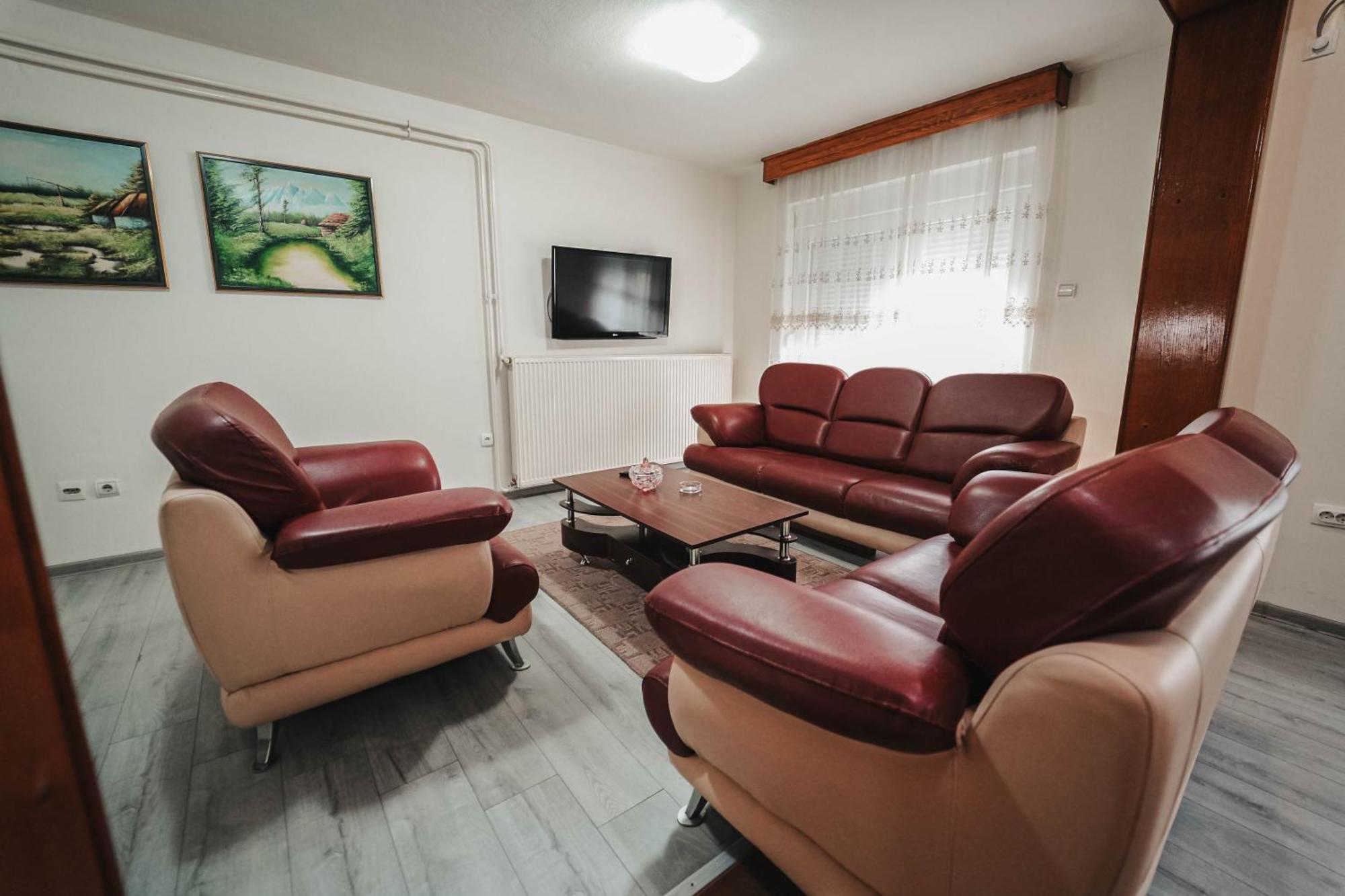 B&B Passage Сремська Митровиця Екстер'єр фото